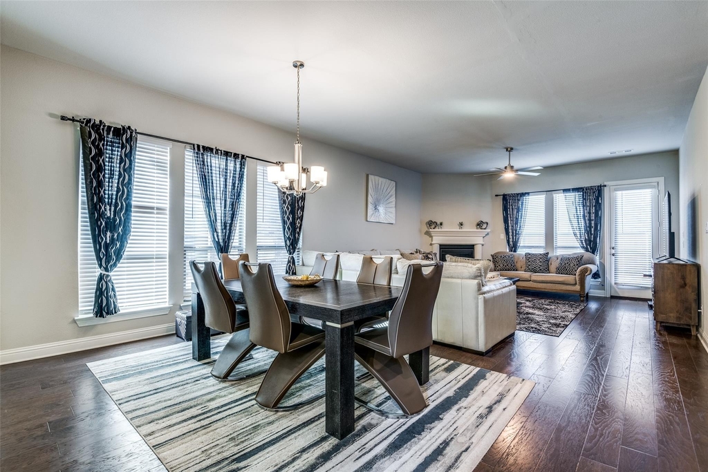 9456 Kavik Street - Photo 2