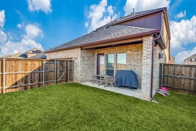 9456 Kavik Street - Photo 8