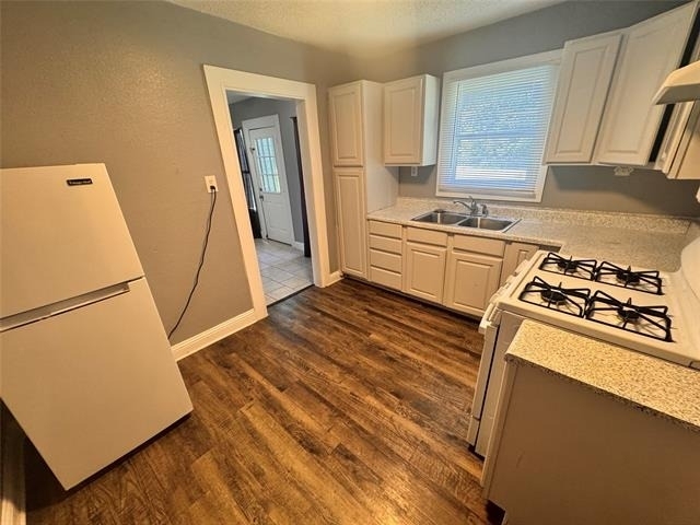 130 W Avenue D - Photo 7