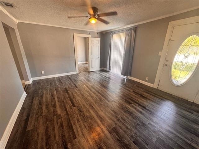130 W Avenue D - Photo 3