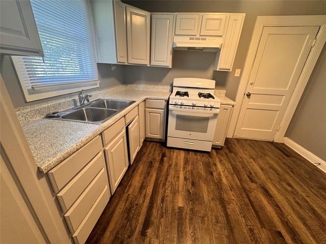 130 W Avenue D - Photo 8