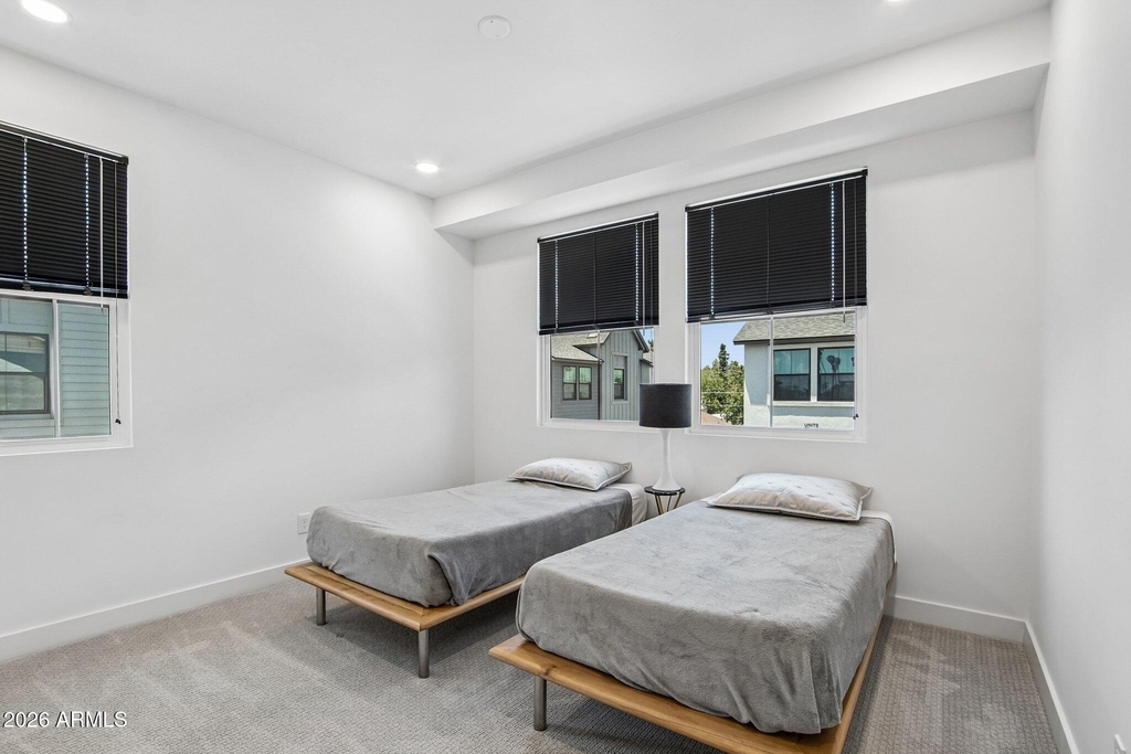 3200 N 39th Street - Photo 9