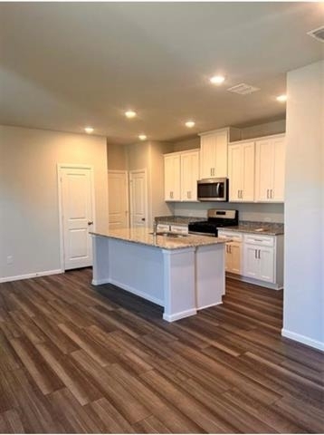 900 Portina Drive - Photo 2