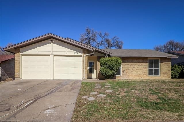 603 Glen Rock Place - Photo 0
