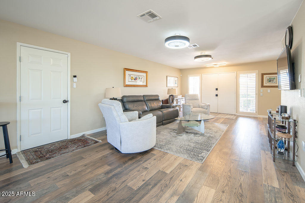 9605 W Briarwood Circle - Photo 4