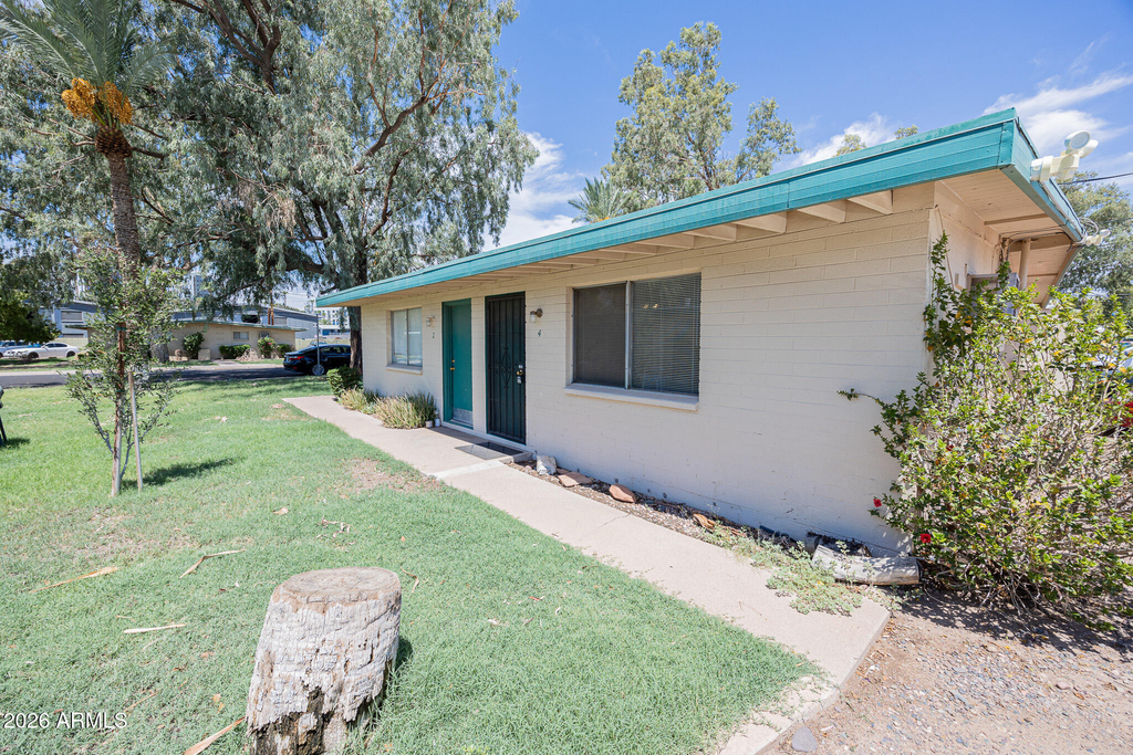1017 S Mariana Street - Photo 0