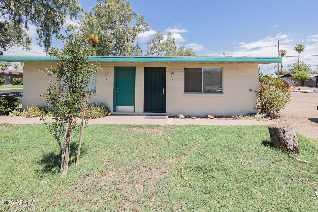 1017 S Mariana Street - Photo 1
