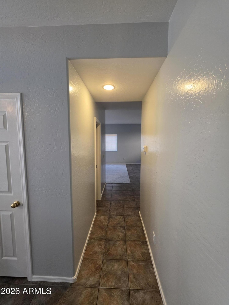 1950 E Los Alamos Street - Photo 15