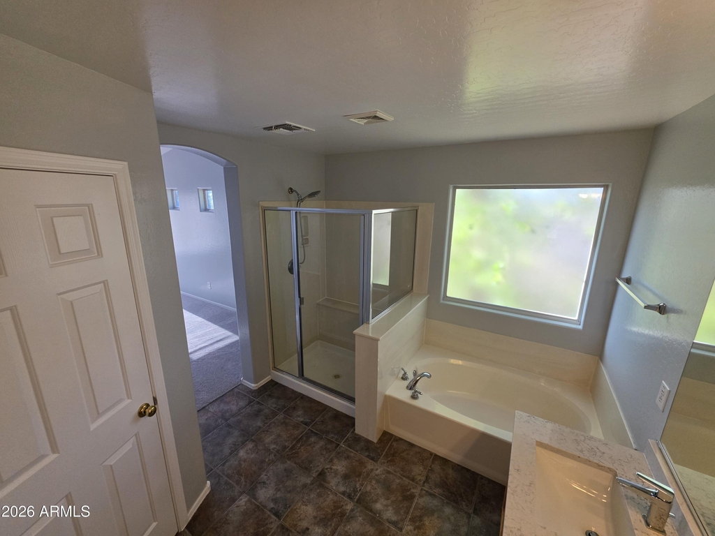1950 E Los Alamos Street - Photo 34