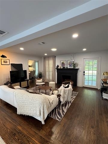 722 S Prairieville - Photo 4
