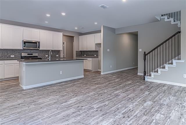 448 Ella Lane - Photo 7