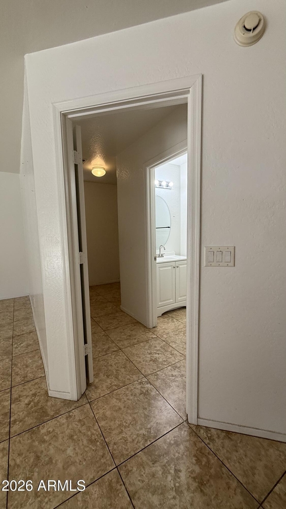 12930 W Lamar Road - Photo 5