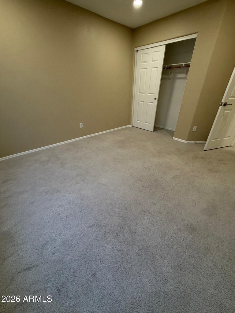 5434 W Saint John Road - Photo 15