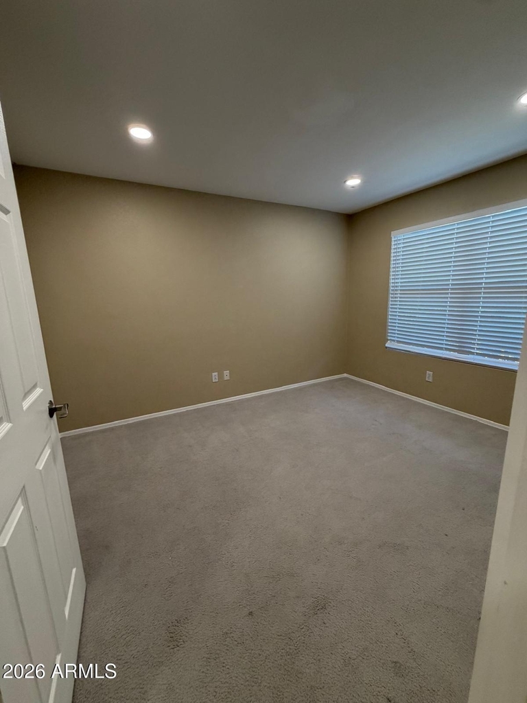 5434 W Saint John Road - Photo 12