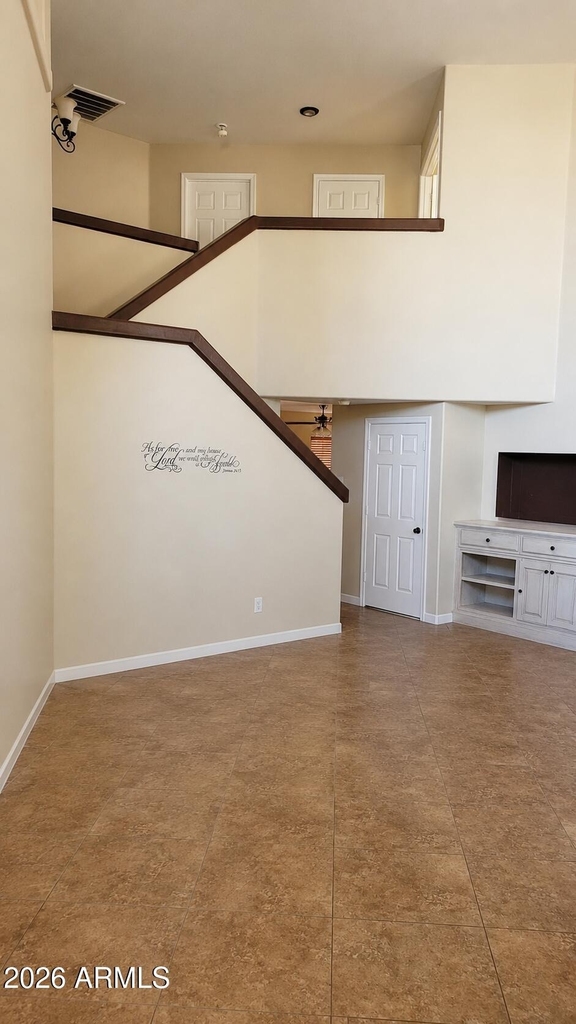 14138 N 158th Court - Photo 2