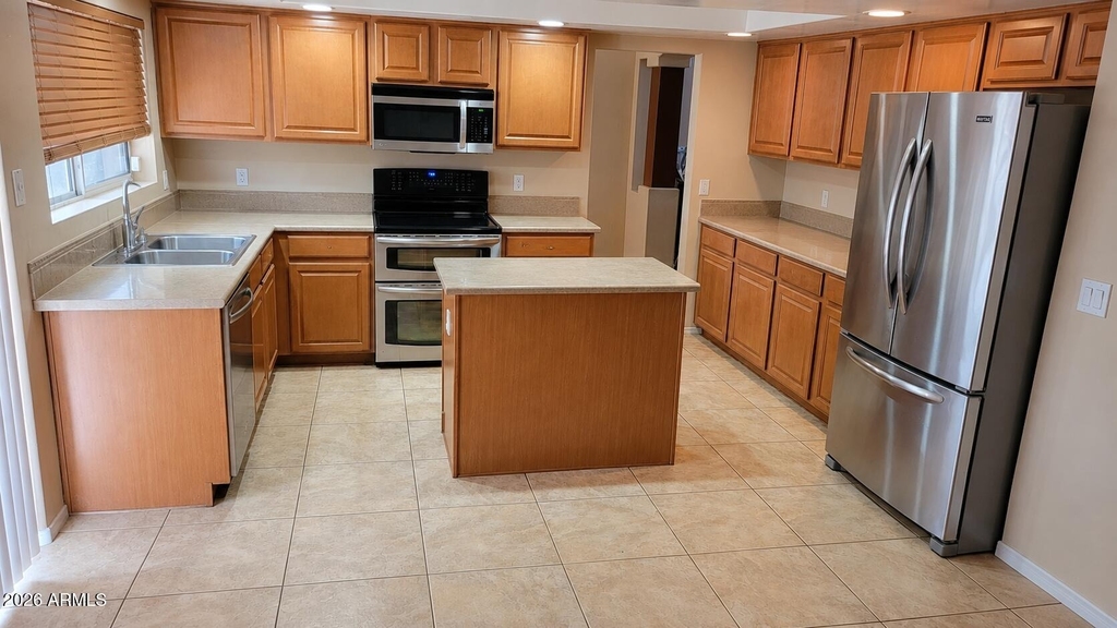 14138 N 158th Court - Photo 6