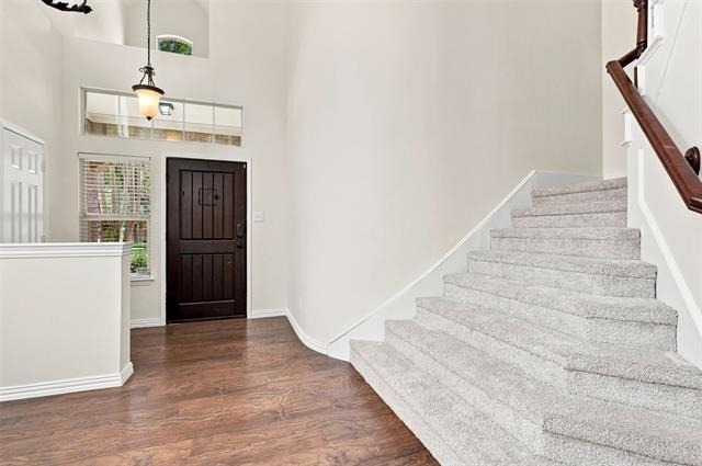 1908 Hopkins Drive - Photo 4