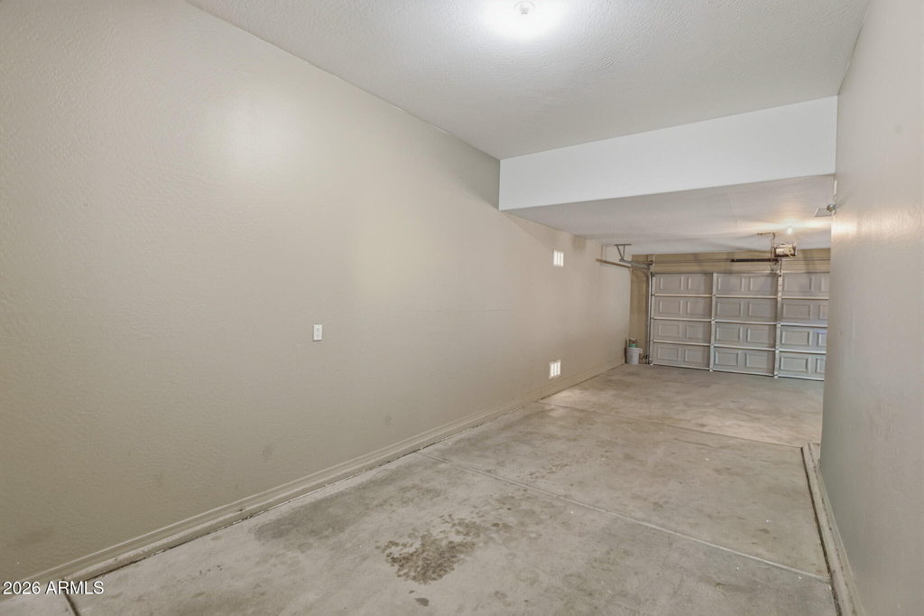 18185 W Rimrock Street - Photo 29