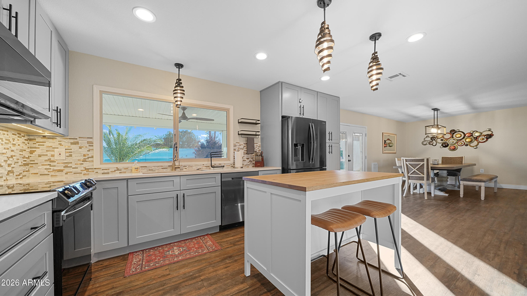 1956 E Dunbar Drive - Photo 6