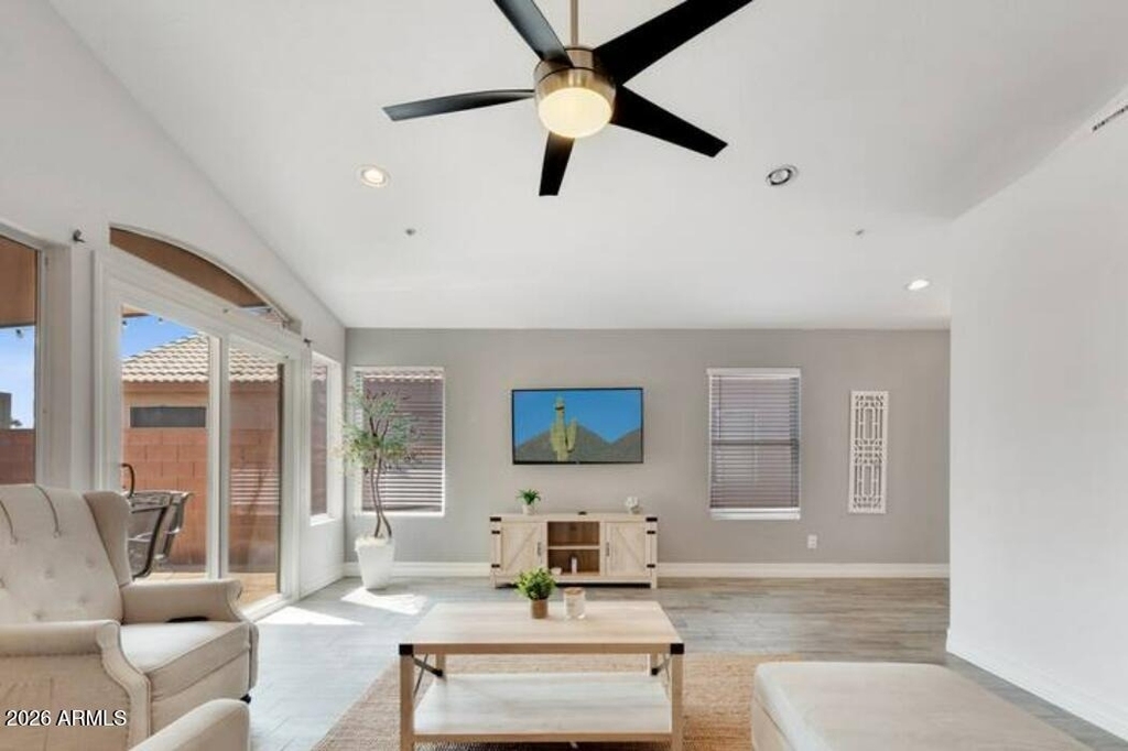 8771 E Pinchot Avenue - Photo 4