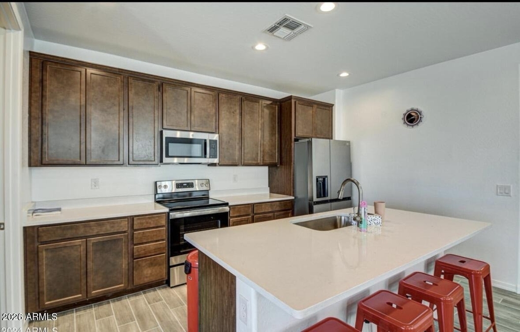 1266 E Kingman Street - Photo 8