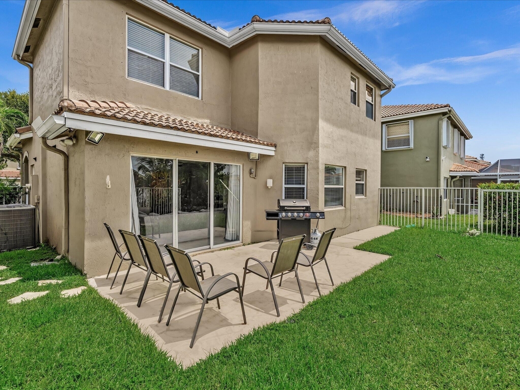 7145 Crescent Creek Place - Photo 19