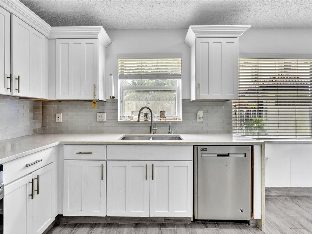 7145 Crescent Creek Place - Photo 36