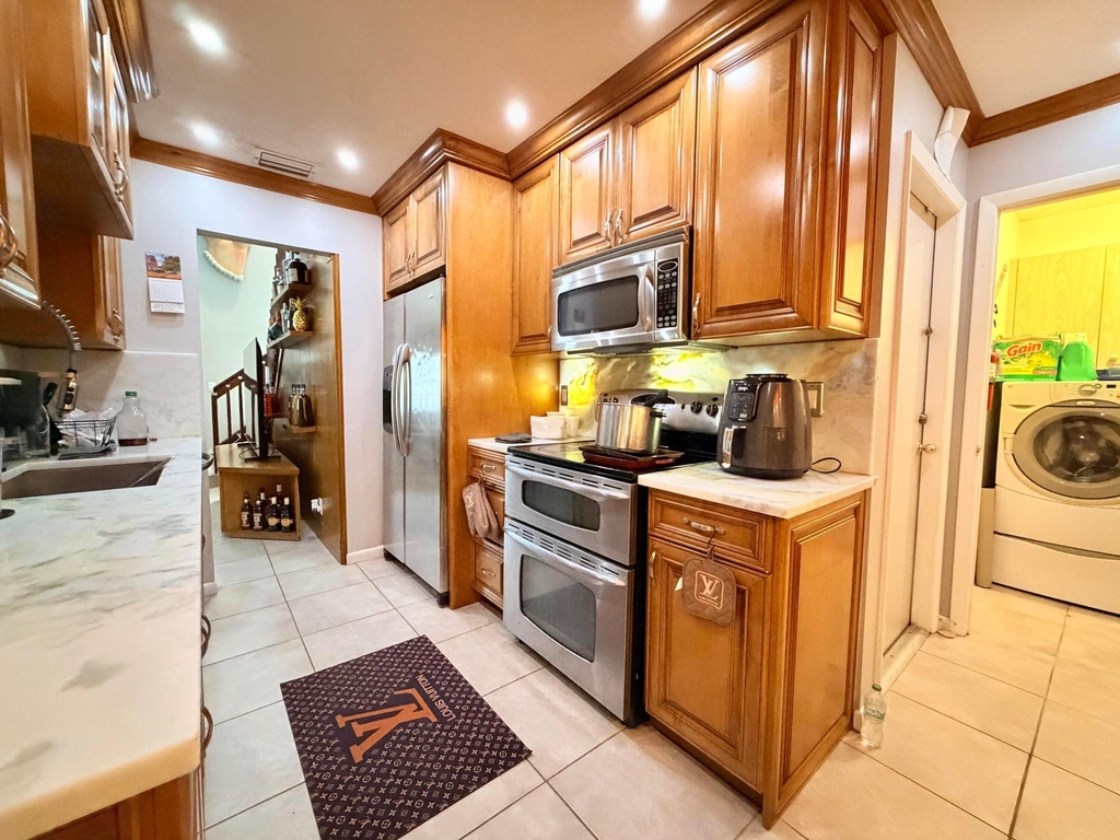 61 Nw 110th Avenue - Photo 56