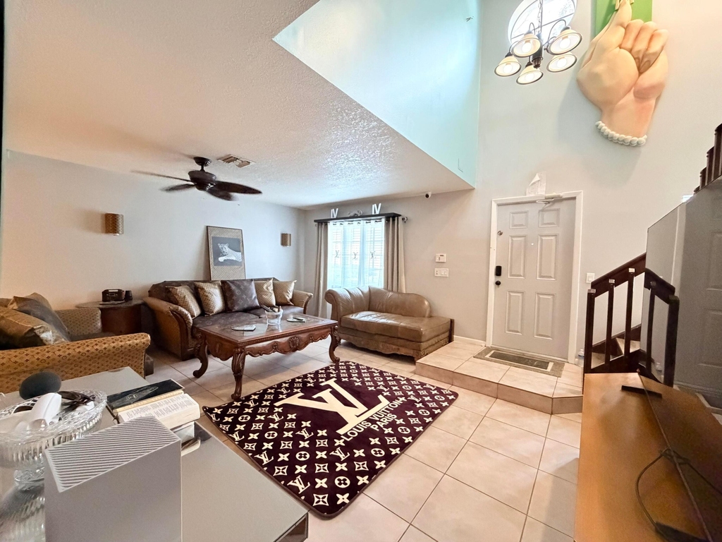 61 Nw 110th Avenue - Photo 16