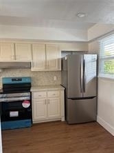 111 Royal Park Drive - Photo 2