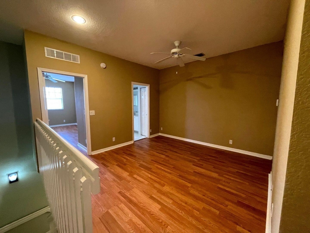 3361 Nw 29th Court - Photo 7