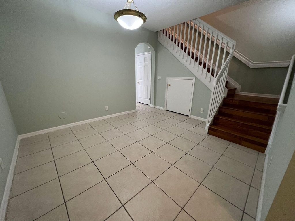 3361 Nw 29th Court - Photo 3