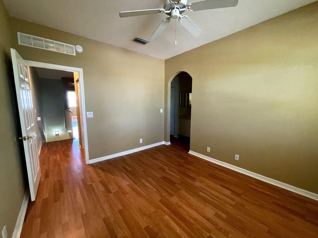 3361 Nw 29th Court - Photo 9
