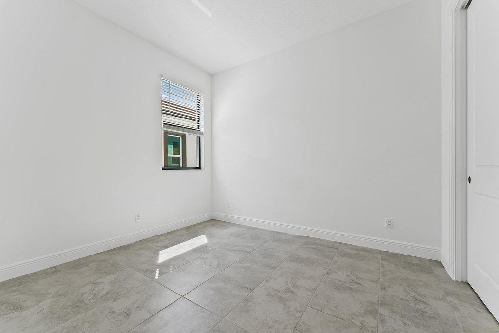 9333 Sw Pepoli Way - Photo 24