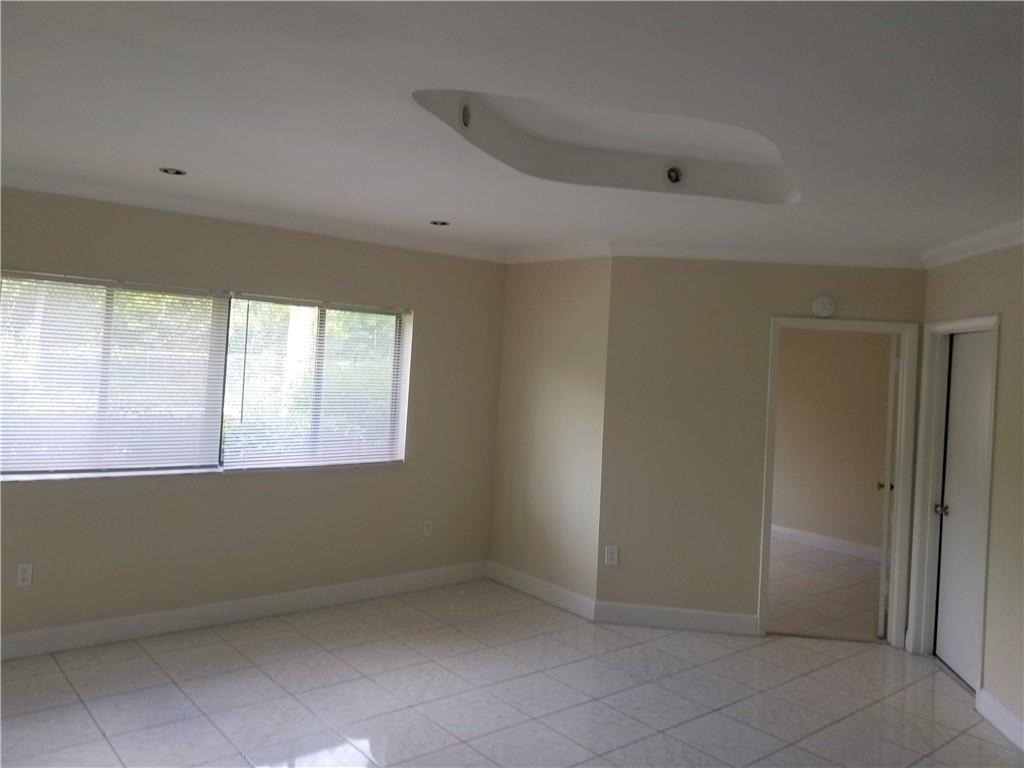 2445 Sw 18th Terrace - Photo 5