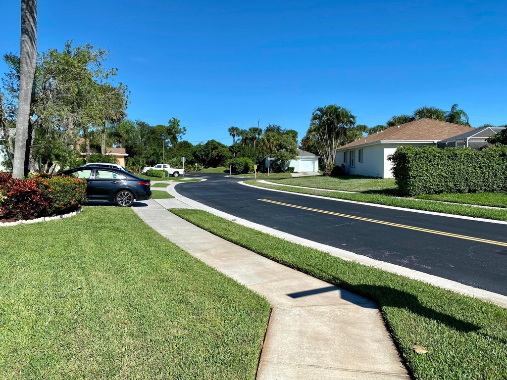 112 Sunset Boulevard - Photo 14