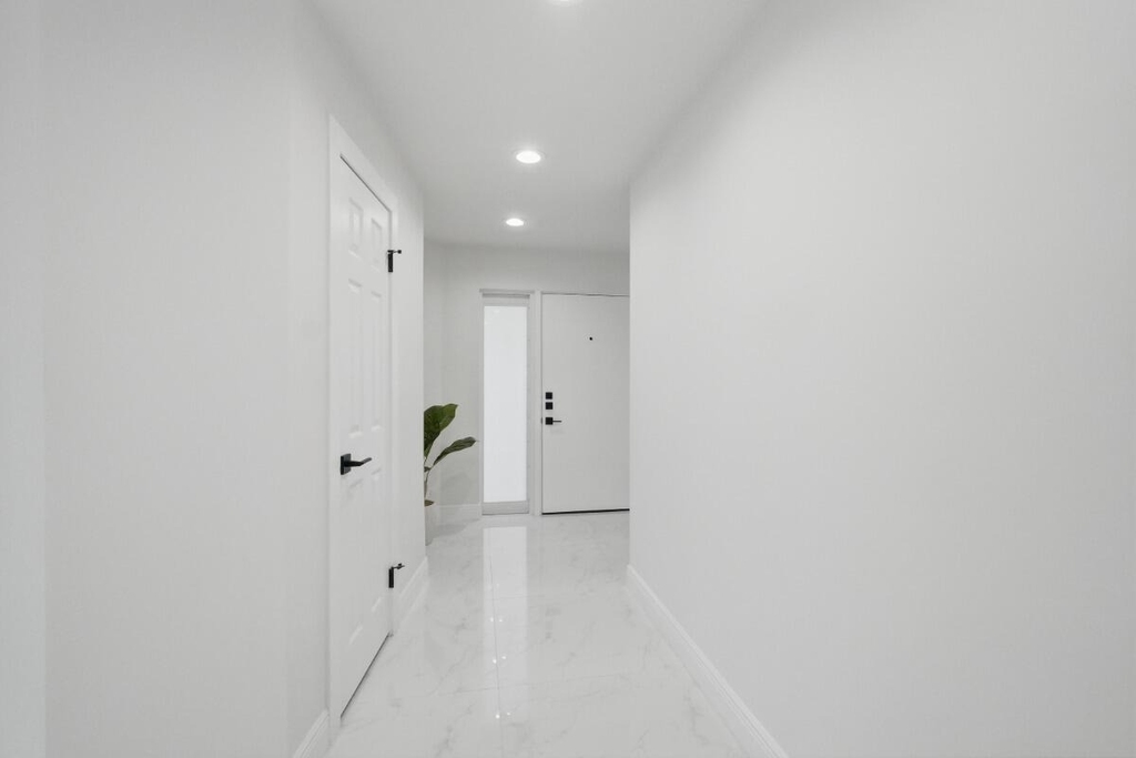 877 Ne 195th Street - Photo 36