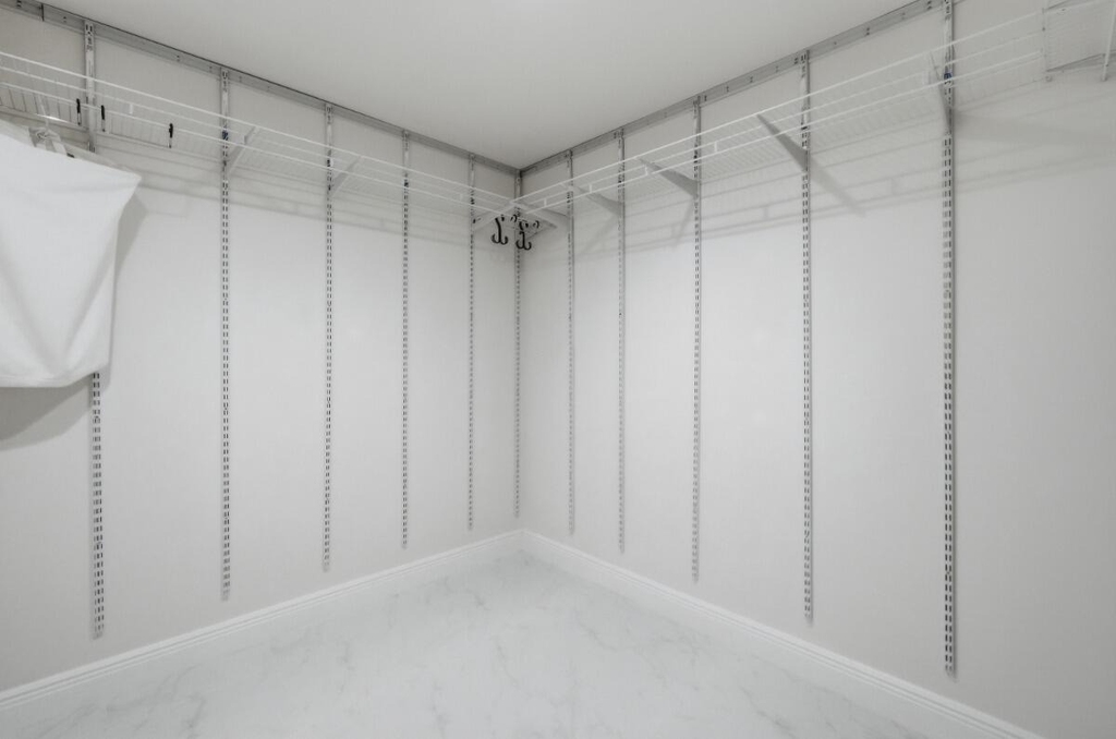 877 Ne 195th Street - Photo 52