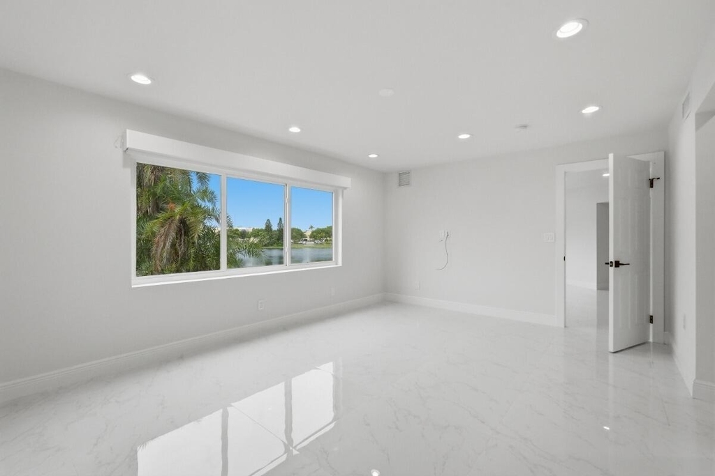 877 Ne 195th Street - Photo 21