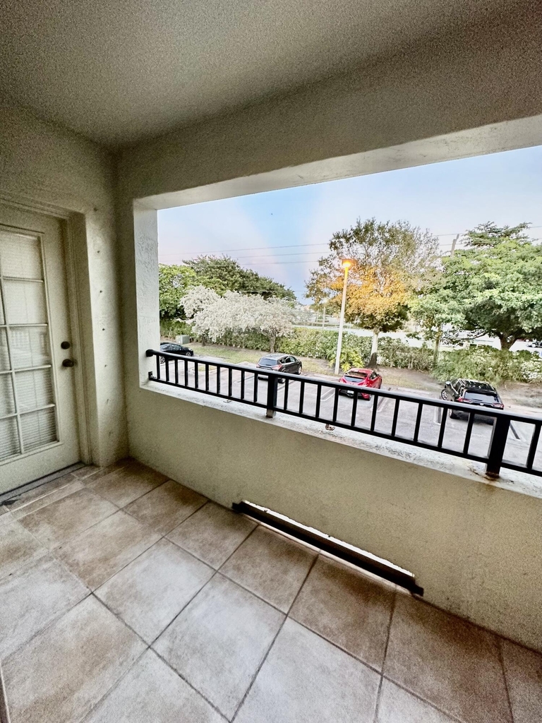 1602 Belmont Place - Photo 13