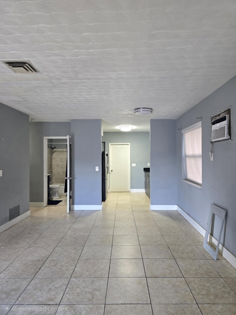 305 Sw 14th Street - Photo 1