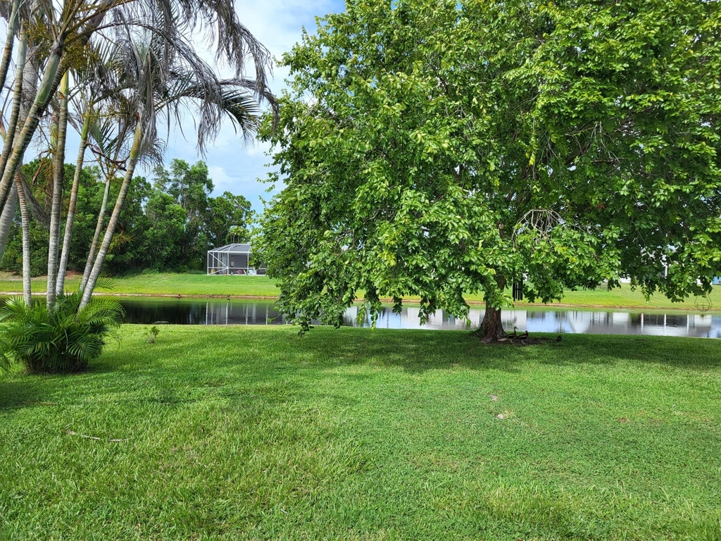 1825 Se Bowie Street - Photo 10