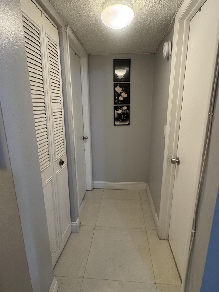 6575 W Oakland Park Boulevard - Photo 11