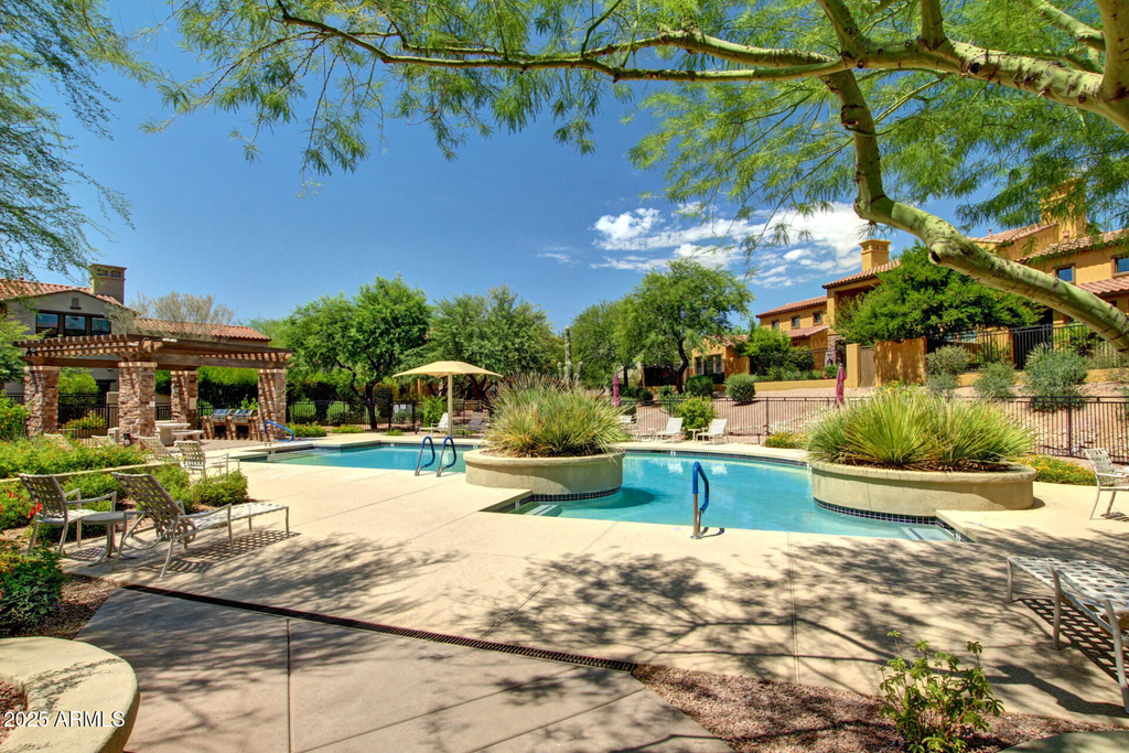 20750 N 87th Street - Photo 0
