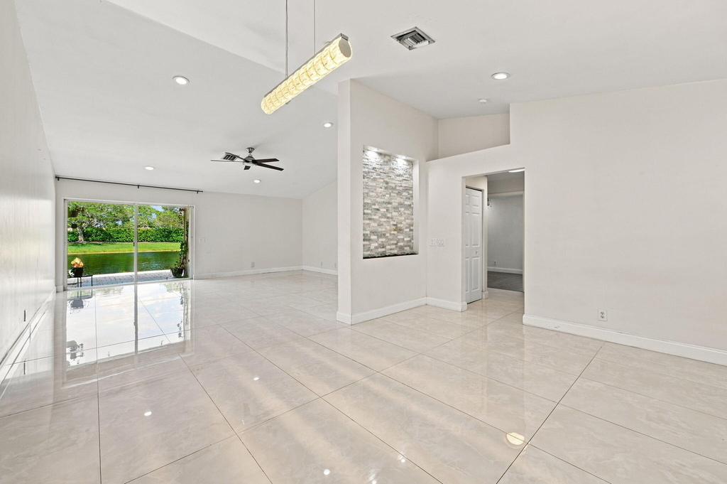 1590 Orion Lane - Photo 6