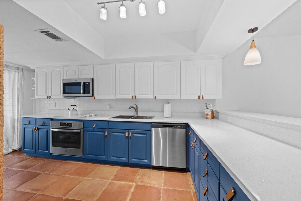13329 Polo Club Road - Photo 6
