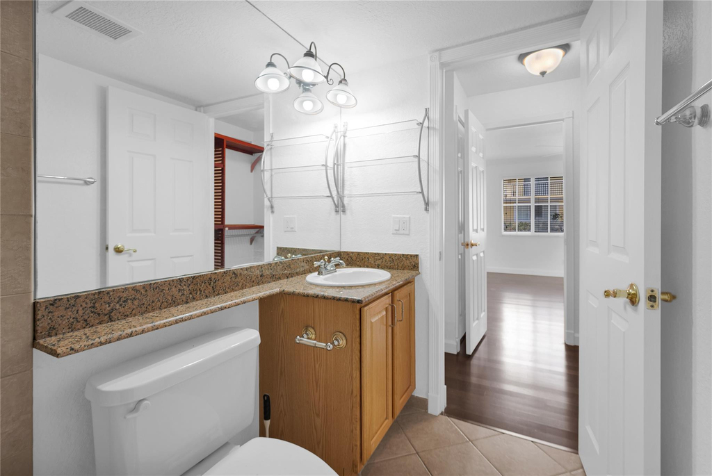 1515 E Broward Boulevard - Photo 27