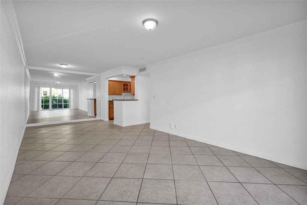 1515 E Broward Boulevard - Photo 10