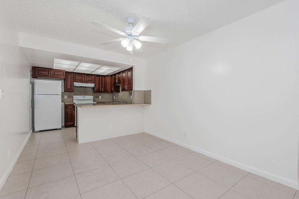 8830 W Sample Road - Photo 5