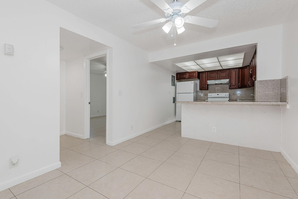 8830 W Sample Road - Photo 6